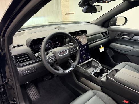 New 2026 GMC Terrain AT4 w/ LPO, Black Badging Package image 26