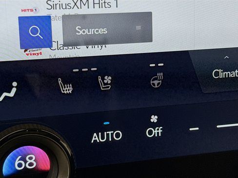 Used 2025 Lexus GX 550 w/ Accessory Package (2T) image 22