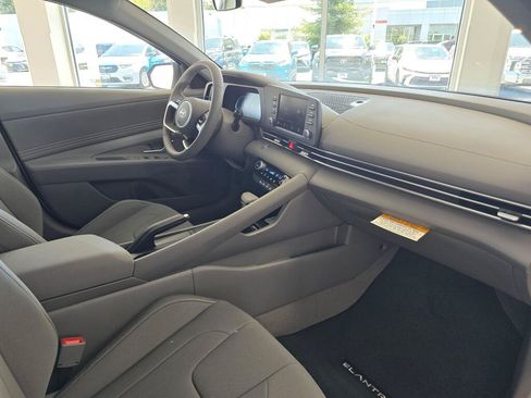 New 2026 Hyundai Elantra Sport FWD image 43