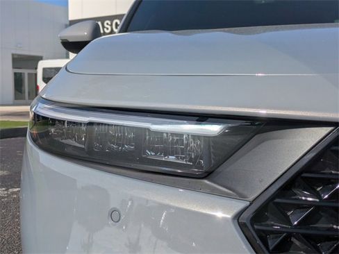 Used 2025 Honda Accord Touring image 8