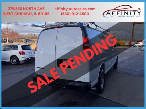 Used 2025 Chevrolet Express 2500 Extended w/ Communications Package image 5