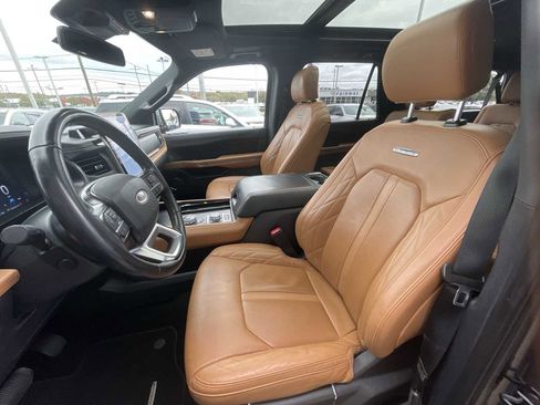 Used 2023 Ford Expedition Max Platinum image 20