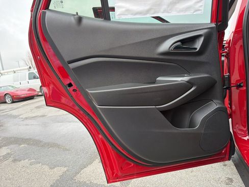 New 2026 Chevrolet Trax LT w/ Driver Confidence Package image 21