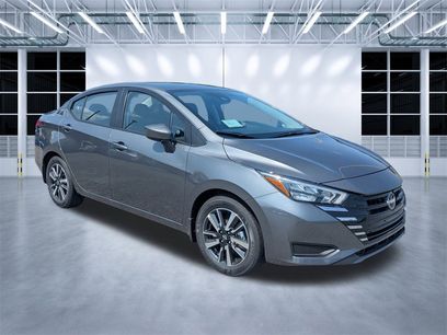 New 2025 Nissan Versa SV w/ Trunk Package