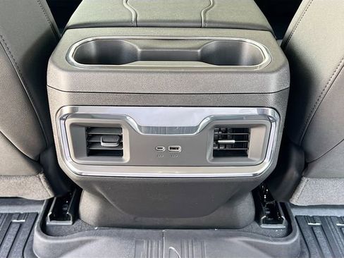 New 2026 GMC Sierra 1500 Elevation w/ Elevation Premium Package image 18