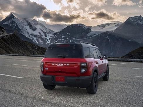 New 2025 Ford Bronco Sport Outer Banks w/ Outer Banks Tech Package+ AWD/4WD image 8
