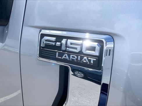 Used 2025 Ford F150 Lariat w/ Equipment Group 501A Mid image 10
