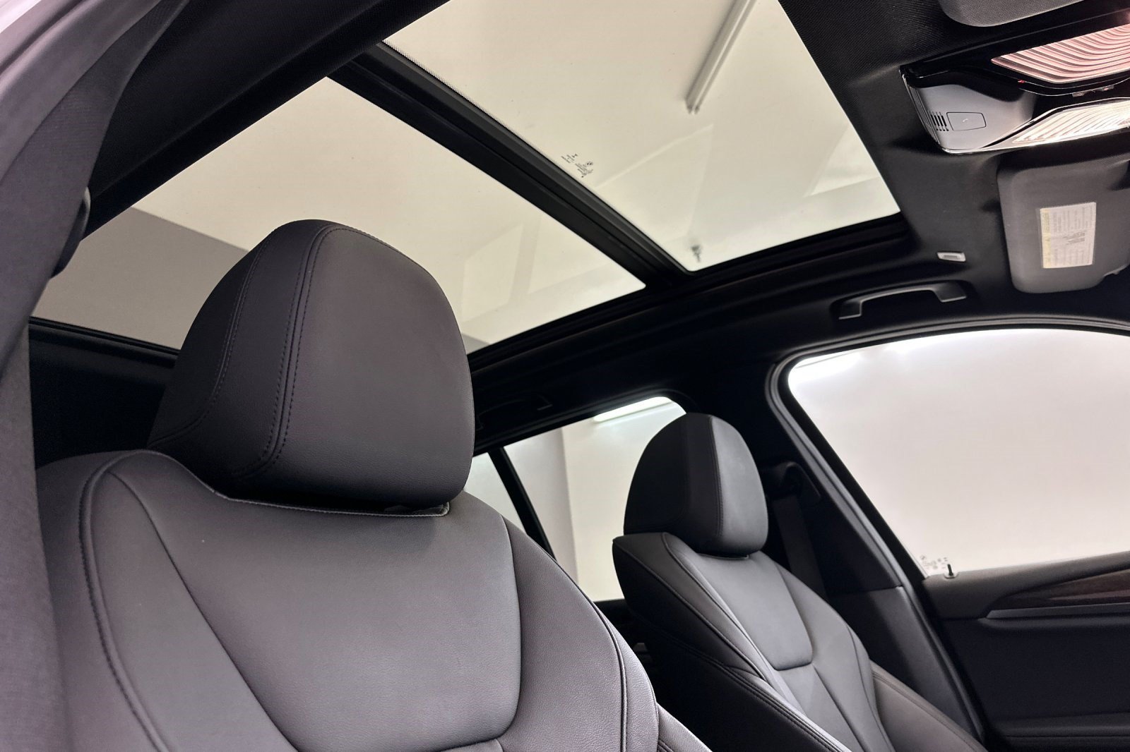 Used 2019 BMW X3 sDrive30i w/ Driving Assistance Package RWD image 23