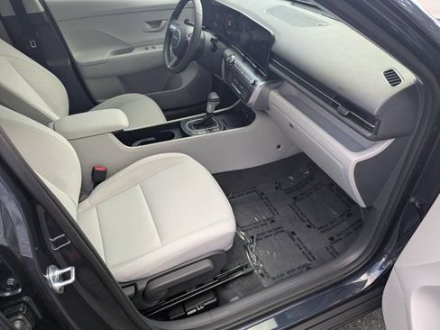 Used 2026 Hyundai Kona SEL Sport FWD image 12