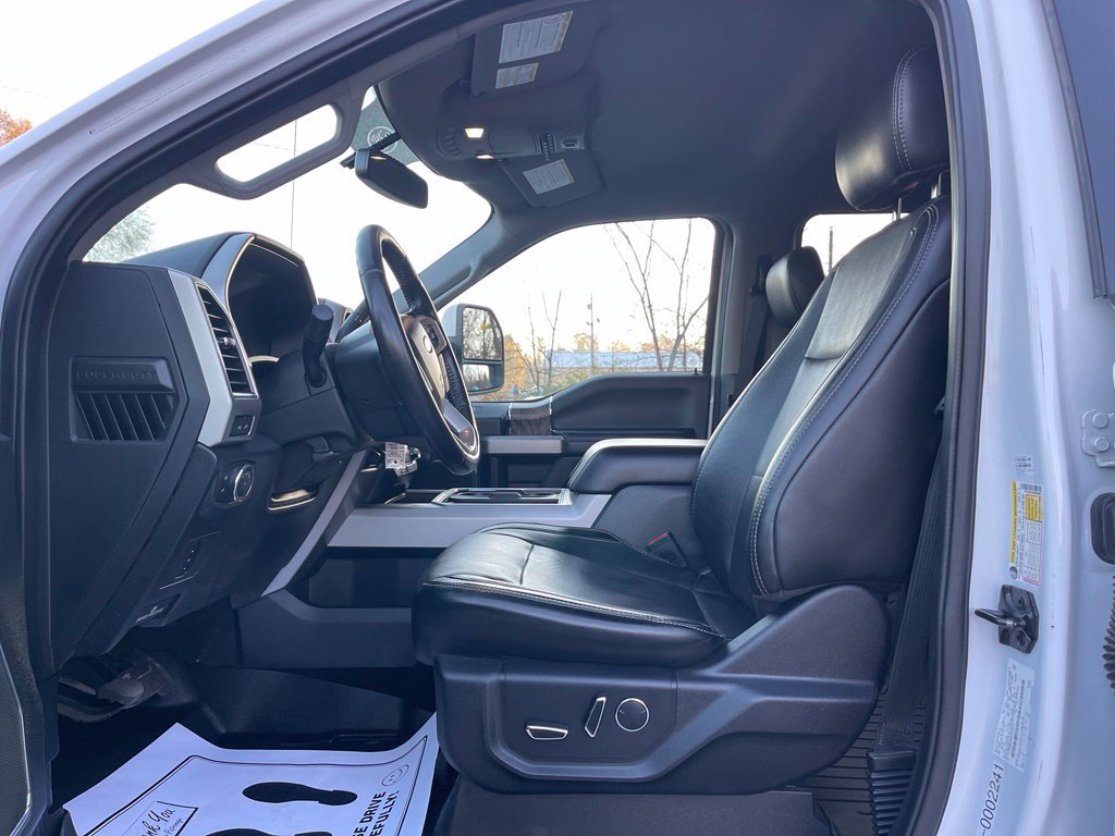 Used 2019 Ford F250 Lariat w/ Lariat Value Package AWD/4WD image 16