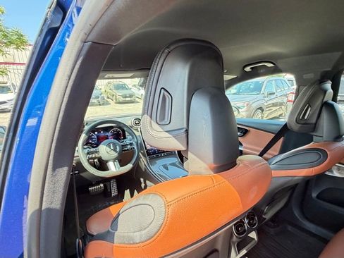 Used 2023 Mercedes-Benz GLC 300 4MATIC w/ Pinnacle Trim Package image 14