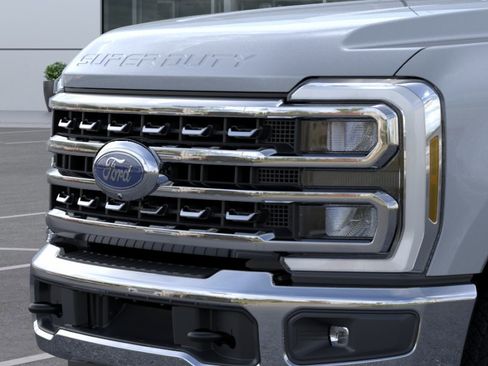 New 2026 Ford F250 Lariat w/ Chrome Package AWD/4WD image 42