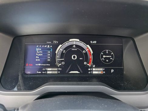 New 2026 Toyota Tundra Limited AWD/4WD image 31