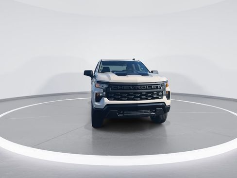 New 2026 Chevrolet Silverado 1500 Custom Trail Boss w/ Dark Appearance Package AWD/4WD image 3