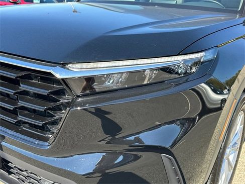 Used 2025 Honda CR-V EX-L image 7