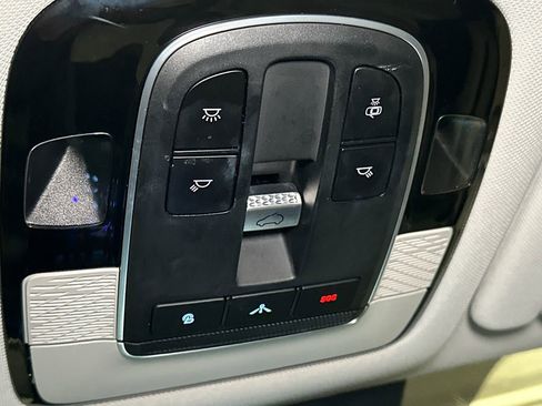 Used 2021 Hyundai Palisade SEL w/ Premium Package image 33