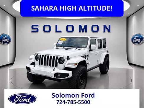 Used 2021 Jeep Wrangler Unlimited Sahara AWD/4WD image 1