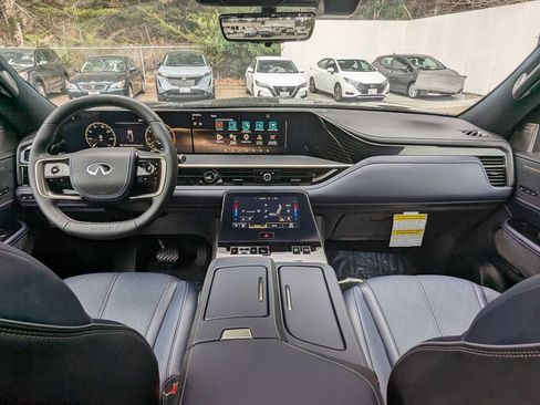 New 2027 INFINITI QX80 Sensory AWD/4WD image 24