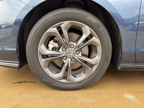 Used 2023 Honda Accord EX-L image 8