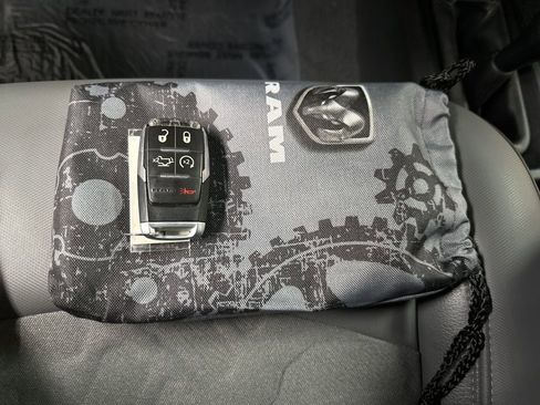 Used 2019 RAM 2500 Power Wagon image 39