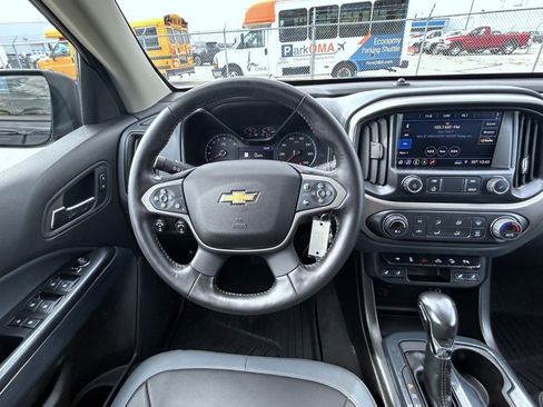 Used 2022 Chevrolet Colorado Z71 image 13