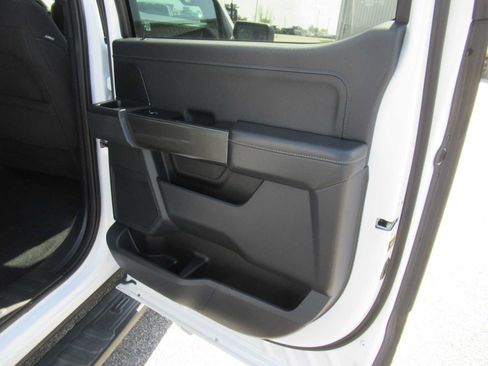 Used 2023 Ford F150 XLT w/ Equipment Group 302A High RWD image 18