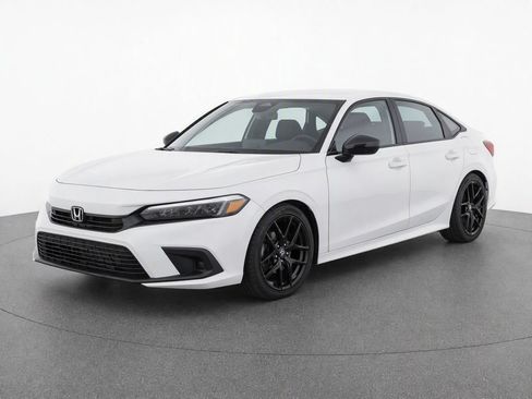 Used 2024 Honda Civic Sport image 3
