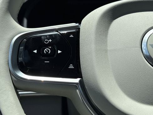 New 2026 Volvo XC90 B5 Ultra w/ Protection Package Premier AWD/4WD image 24