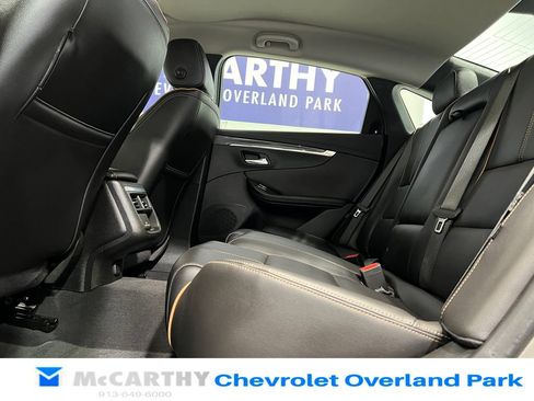 Used 2017 Chevrolet Impala Premier w/ Enhanced Convenience Package FWD image 27
