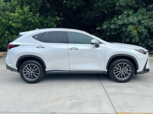 Certified 2025 Lexus NX 250 FWD w/ Towing Package (2000 Lbs) image 8