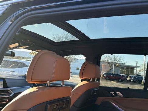 Certified 2023 BMW X5 M50i w/ Executive Package image 23