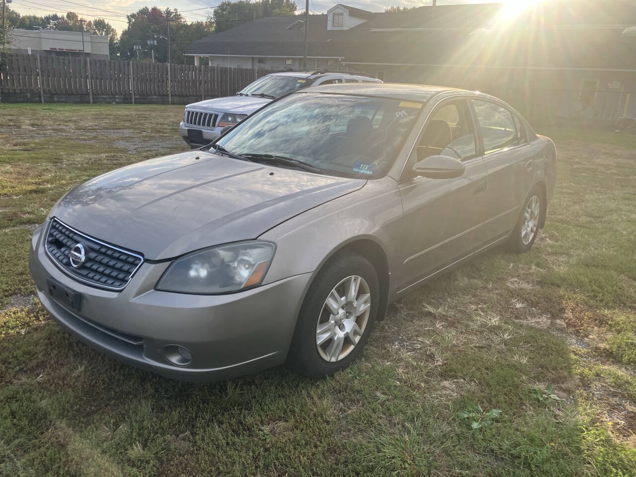 Used 2005 Nissan Altima 2.5 S FWD image 1