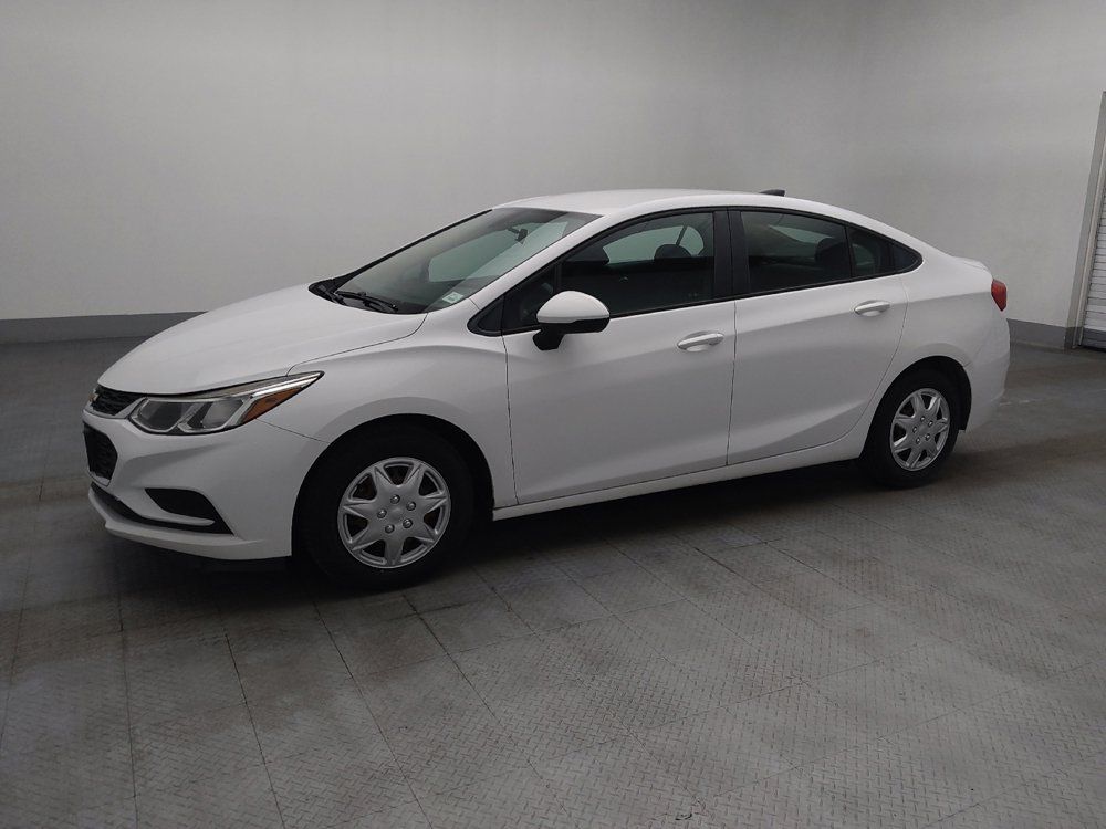 Used 2017 Chevrolet Cruze LS FWD image 2