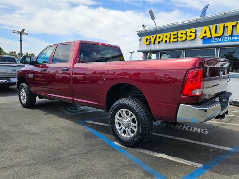 Used 2018 RAM 2500 Tradesman w/ Chrome Appearance Group AWD/4WD image 3