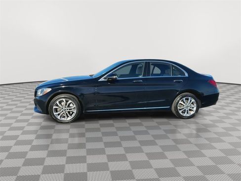 Used 2018 Mercedes-Benz C 300 4MATIC Sedan image 5