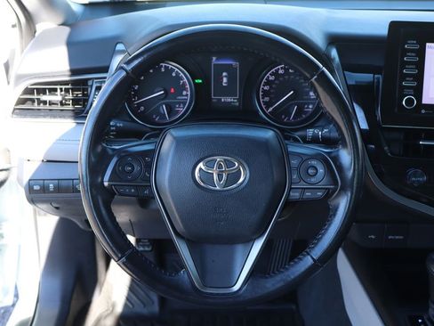 Used 2021 Toyota Camry SE w/ Convenience Package image 21