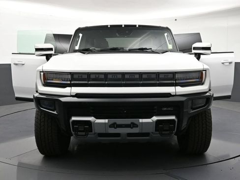 Certified 2025 GMC Hummer EV 2X AWD/4WD image 36