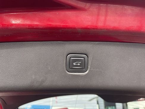 Used 2021 Chevrolet Blazer RS w/ Enhanced Convenience Package image 31