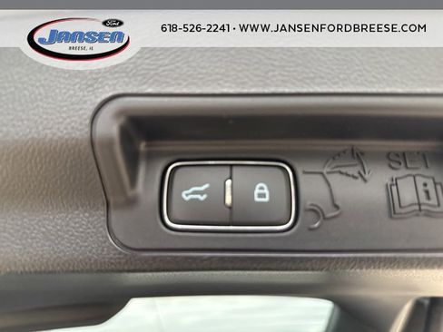 Used 2023 Ford Explorer Limited w/ Limited Technology Package image 34