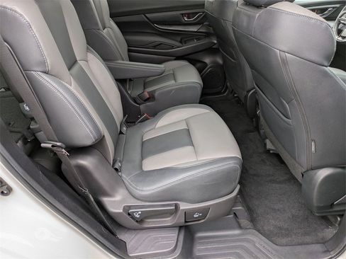 Used 2022 Subaru Ascent Onyx Edition image 28