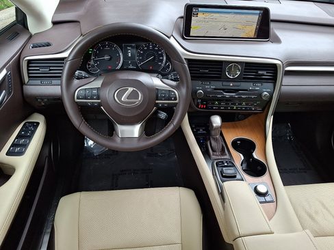 Used 2017 Lexus RX 350 AWD w/ Premium Package image 11