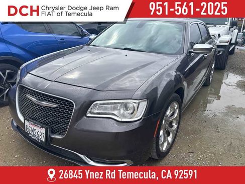 Used 2016 Chrysler 300 C Platinum RWD image 1