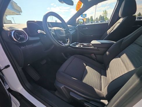 Used 2026 Chevrolet Equinox LT AWD/4WD image 20