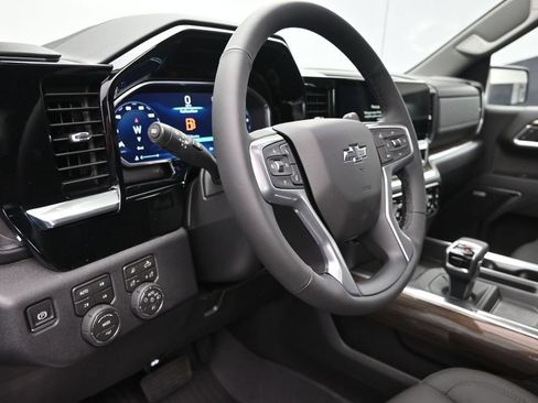 New 2026 Chevrolet Silverado 1500 RST AWD/4WD image 12