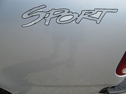 Used 2002 Ford F150 XLT RWD image 10