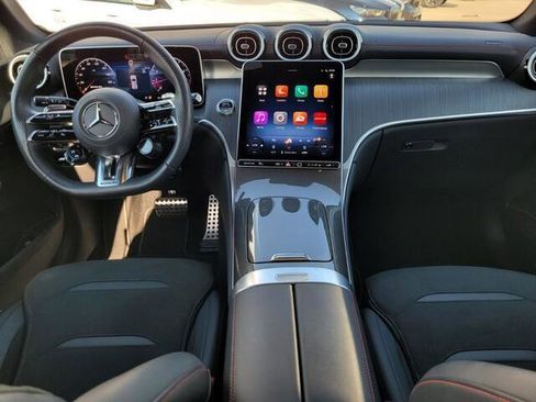 Used 2025 Mercedes-Benz GLC 43 AMG 4MATIC image 33