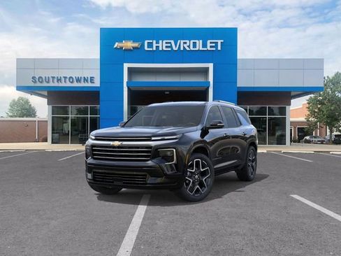 New 2026 Chevrolet Traverse High Country image 8