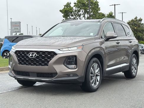 Used 2019 Hyundai Santa Fe Limited FWD image 1