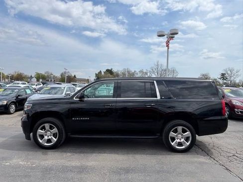 Used 2017 Chevrolet Suburban LT AWD/4WD image 8