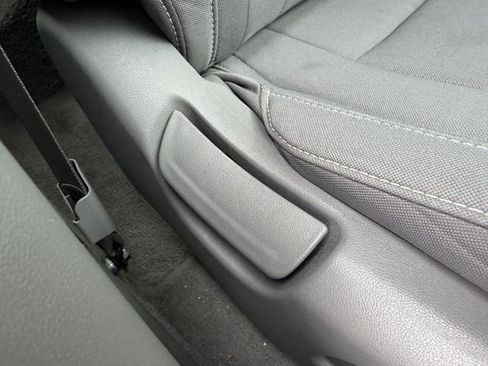 Used 2024 Hyundai Elantra SEL image 27